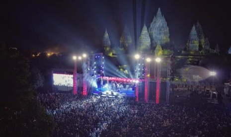 Pesta musik Prambanan Jazz 2019 di kawasan Candi Prambanan