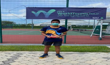 Petenis junior Tanah Air Nathan Anthony Barki