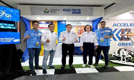 Petrokimia Gresik, perusahaan Solusi Agroindustri anggota holding Pupuk Indonesia menciptakan masa depan baru dengan mengoptimalkan green industry dan kepuasan pelanggan. Internal Supply Chain Excellence (ISCE), High Efficiency Low Emission Ecosystem, dan Phonska Alam yang baru-baru ini berhasil mendapatkan prestasi di ajang Pupuk Indonesia Quality Improvement (PIQI) di Bontang, Kalimantan Timur.