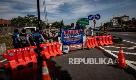 Penyekatan PPKM Darurat (ilustrasi)