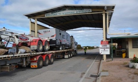 Petugas karantina sudah menyita 22 ribu kilogram buah-buahan, sayur-sayuran, dan madu di perbatasan Australia Barat dan Australia Selatan.