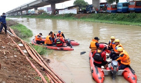 Pelatihan penanggulangan bencana banjir  (ilustrasi)