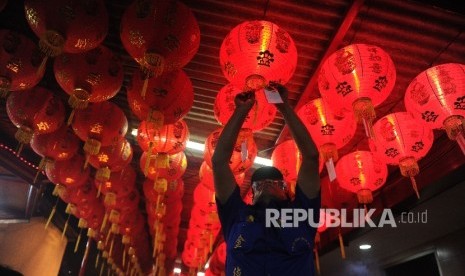 10 Ribu Lampion Meriahkan Perayaan Imlek di Singkawang.