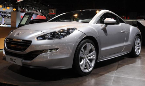 Peugeot RCZ.