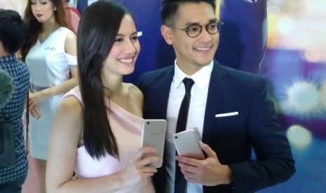 Pevita Pearce dan Afgan.