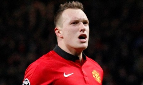 Bek Manchester United (MU) Phil Jones