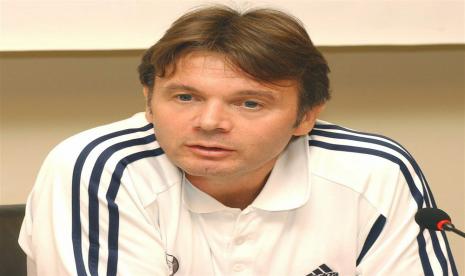 Pelatih timnas Vietnam U-22, Philippe Troussier.