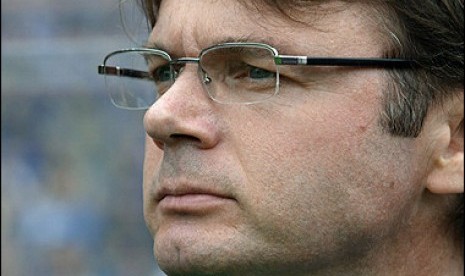 Phillipe Troussier.