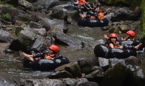 Pilihan wisata di Grojogan Sewu.