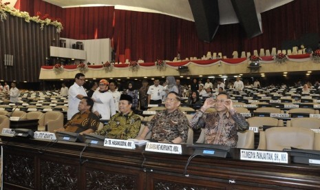 Pimpinan MPR ikuti gladi bersih sidang tahunan.