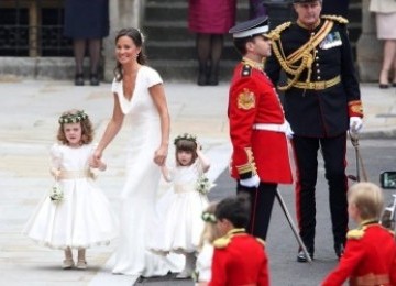 Pippa Middleton saat menjadi bridemaids dalam upaca pernikahan Pangeran William dan Kate Middleton