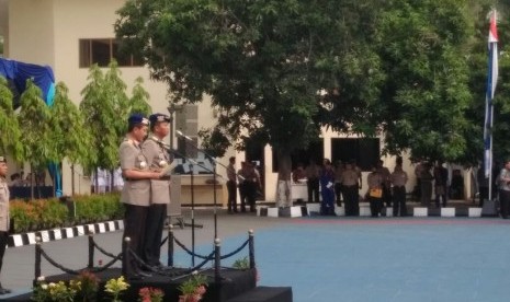 Pisah sambut Kabaharkam Polri dari Komjen Putut Eko Bayuseno pada Komjen Moechgiyarto di Lapangan Polairud, Tanjung Priok, Jakarta Utara, Rabu (22/11)