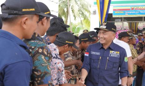 Pj Bupati Musi Banyuasin (Muba) Apriyadi Mahmud bersama Dandim 0401 Muba Letkol Arm Dede Sudrajat dan Kapolres Muba AKBP Siswandi memanfaatkan waktu berkunjung ke Kecamatan Lalan.