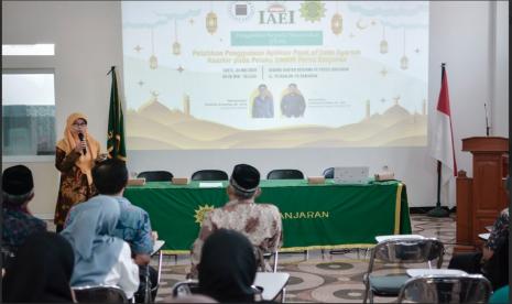 PKM dengan tema Pelatihan Penggunaan Aplikasi Point of Sales Syariah KAASHIR 