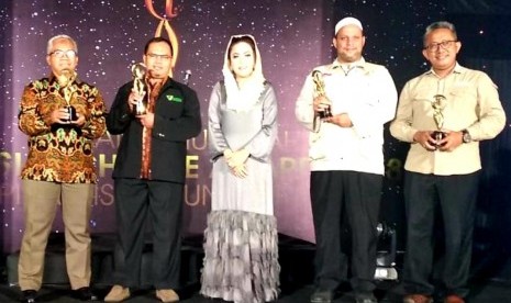 PKPU Human Initiative (HI) memperoleh penghargaan anugerh Moeslim Choice Award 2018. 