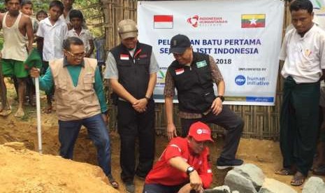 PKPU Human Initiative mendirikan dua sekolah di Rakhine, Myanmar.