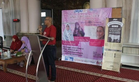 PKPU Kantor cabang Karawang mengadakan gebyar Qurban, seminar edukasi Muslimah dengan tema “Muslimah, apa yang telah engkau kurbankan untuk Tuhanmu?” di masjid Aliyah (13/09