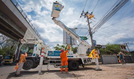 PLN dan Pemerintah sepakat menaikan tarif listrik untuk golongan 3.500 VA per 1 juli 2022.