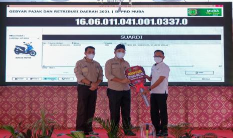 Plt Bupati Muba Beni Hernedi SIP memberikan apresiasi atas inovasi dan pelayanan BPPRD Muba dalam rangka meningkatkan PAD sektor pajak dan retribusi. Menurutnya PAD sangat penting dalam membangun Kabupaten Muba.