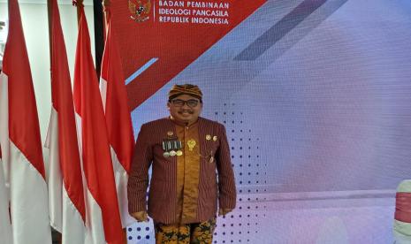 Plt Sekretaris Utama Badan Pembinaan Ideologi Pancasila (BPIP) Karjono mengatakan Muhammad Kece sebagai Duta Pancasila adalah berita bohong dan tidak sesuai dengan fakta yang ada atau hoaks.