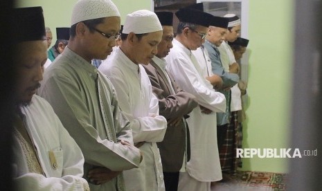 Ilustrasi kegiatan tarawih keliling.