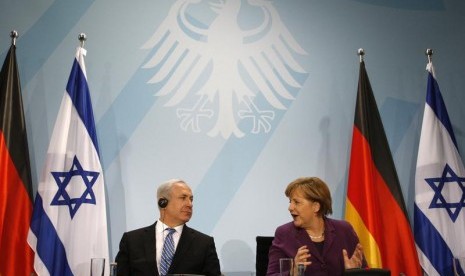 PM Israel Benjamin Netanyahu dan Kanselir Jerman Angela Merkel