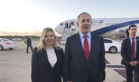 PM Israel Benjamin Netanyahu bersama istrinya Sara. 