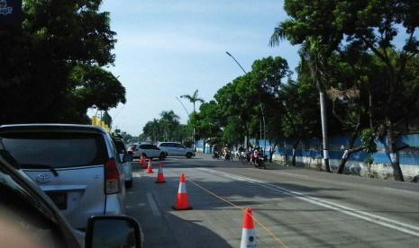 Polantas Kota Tegal memberlakukan sistem contraflow ruas Tegal menuju Jakarta pada H+2 Lebaran 2016 atau Sabtu (9/7) pagi