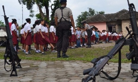 Polisi melakukan pemulihan trauma pasca kerusuhan