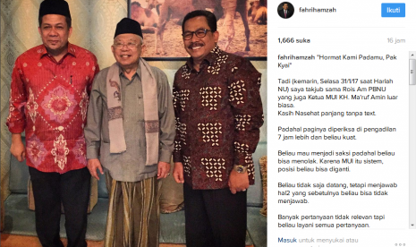 Politikus PKS, Fahri Hamzah mengunggah fotonya bersama Ketua Umum MUI, KH Ma'ruf Amin. Fahri Hamzah menyatakan kekagumannya kepada Rois Aam PBNU ini.