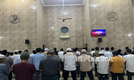 Polres Indramayu dan Polsek jajarannya menggelar Tarawih Keliling (Tarling) di berbagai masjid di Kabupaten Indramayu. 