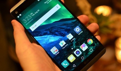 Ponsel LG V20 siap luncur Oktober mendatang. 