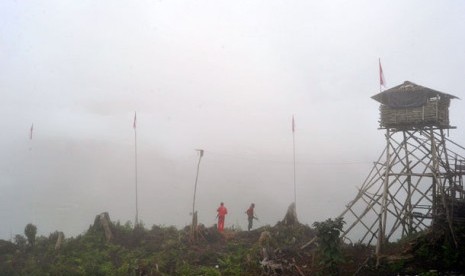 Pos Merah Putih di Distrik Mulia, Puncak Jaya, Papua.