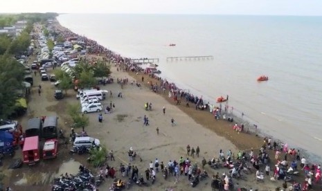 Posko evakuasi jatuhnya pesawat Lion Air JT-610 di Tanjung Pakis, Pakis Jaya, Karawang.