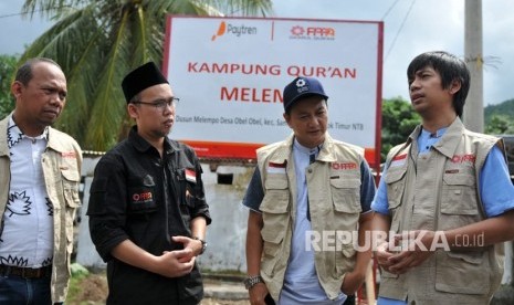 PPPA Daarul Qur’an meresmikan rumah Qur’an untuk masyarakat terdampak gempa di Dasan Lekong, Desa Sigar Penjalin, Kabupaten Lombok Utara, Nusa Tenggara Barat (NTB). Peresmian  dihadiri Direktur Utama PPPA Daarul Qur’an Tarmizi As Shidiq, Dewan Syariah KH Ahmad Kosasih dan CEO Paytren Hari Prabowo, Rian Ekky Pradipta yang merupakan vokalis Group Band D’Masiv.