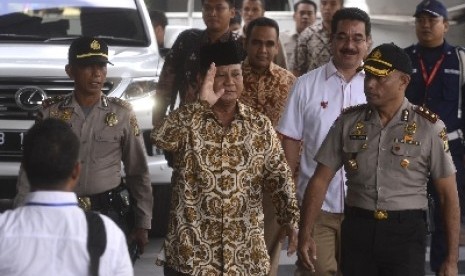 Prabowo saat datang di KPK, Rabu (25/6).