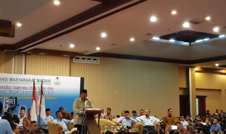 Presidential candidate Prabowo Subianto attends a meeting with his supporters in Solo Raya and declaration of of Civil Society Alliance (AMM) in Solo, Central Java.