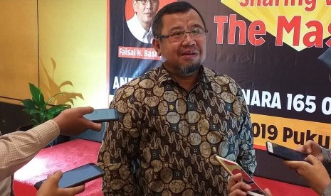 Presiden ACT, Ahyudin usai diskusi peran strategis wakaf dalam pengentasan kemiskinan di Menara 165, Jakarta, Kamis (21/3). 