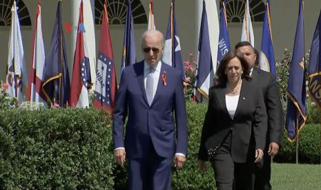 Presiden Amerika Serikat, Joe Biden (kiri) dan Wapres Kamala Harris (kakan).