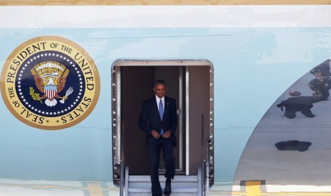 Presiden AS Barack Obama tiba di Hanzhou, Cina, untuk mengikuti KTT G20, Sabtu (3/9).