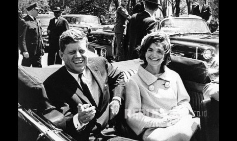 Presiden AS John F. Kennedy dan isterinya Jacqueline Kennedy