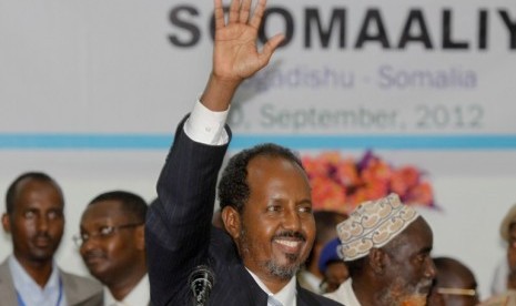 Presiden baru Somalia, Hassan Sheikh Mohamud, berpidato setelah terpilih oleh parlemen Somalia mengungguli calon incumbent, Sheik Sharif Sheikh Ahmed. 