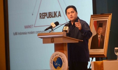 Presiden Direktur Mahaka Group, Erick Thohir menyampaikan pandangannya mengenai peran media Islam dalam International Islamic Conference on Media di Jakarta, Rabu (4/12).  