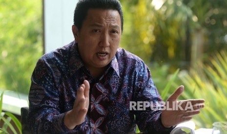 Presiden Direktur PT Adaro Energy Tbk Garibaldi Thohir saat di wawancarai Republika, Jakarta, Senin (2/10).