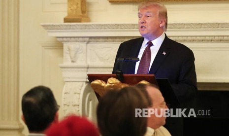 Presiden Donald Trump menggelar buka bersama di Gedung Putih