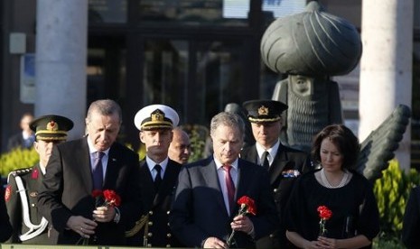 Sauli Niinisto (m)