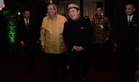  Presiden Inter Milan Erick Thohir bersama Presiden RI ke-7 Susilo Bambang Yudhoyono di acara ulang tahun ayahnya ke-80, M Teddy Thohir di Jakarta, (5/3) malam.