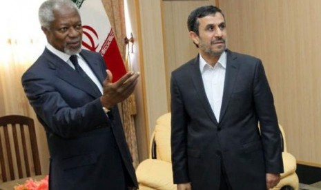 Presiden Iran Mahmoud Ahmadinejad bertemu Utusan PBB untuk Suriah Kofi Annan