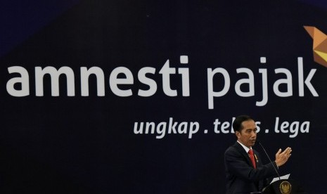 Presiden Joko Widodo berbicara pada Sosialisasi Kebijakan Amnesti Pajak di Semarang, Jawa Tengah, beberapa waktu lalu. 