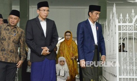 Presiden Joko widodo bersama Gubernur NTB TGB Zainul Majdi.